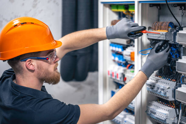 Best Affordable Electrician  in Magnolia, OH